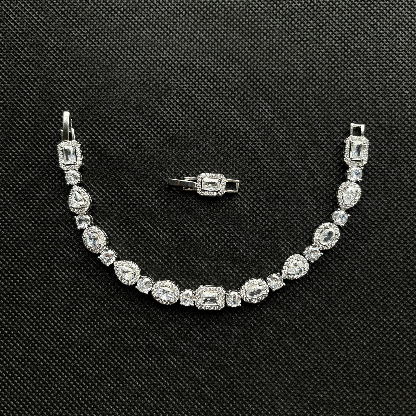 Cubic Bracelet (Silver)