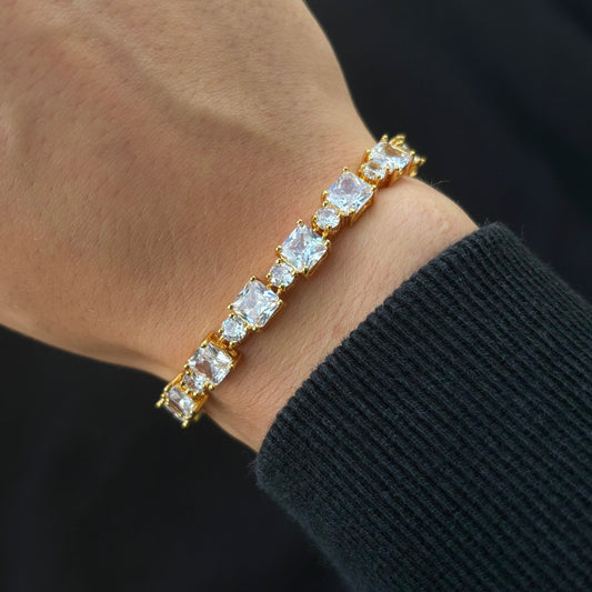 Square Crystal Bracelet (Gold)
