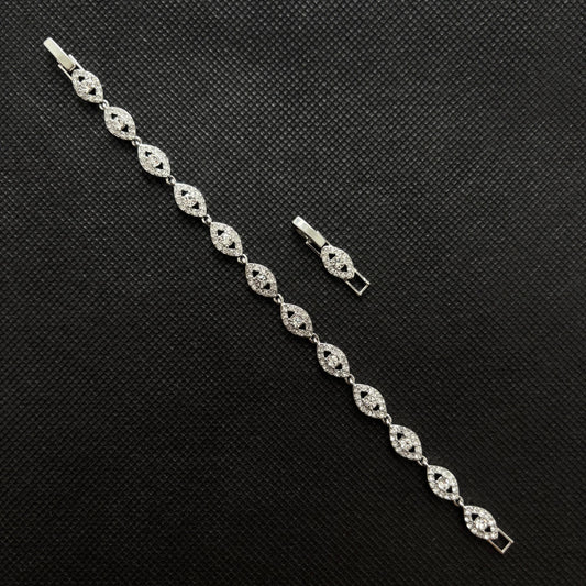 Angel Eyes Bracelet (Silver)
