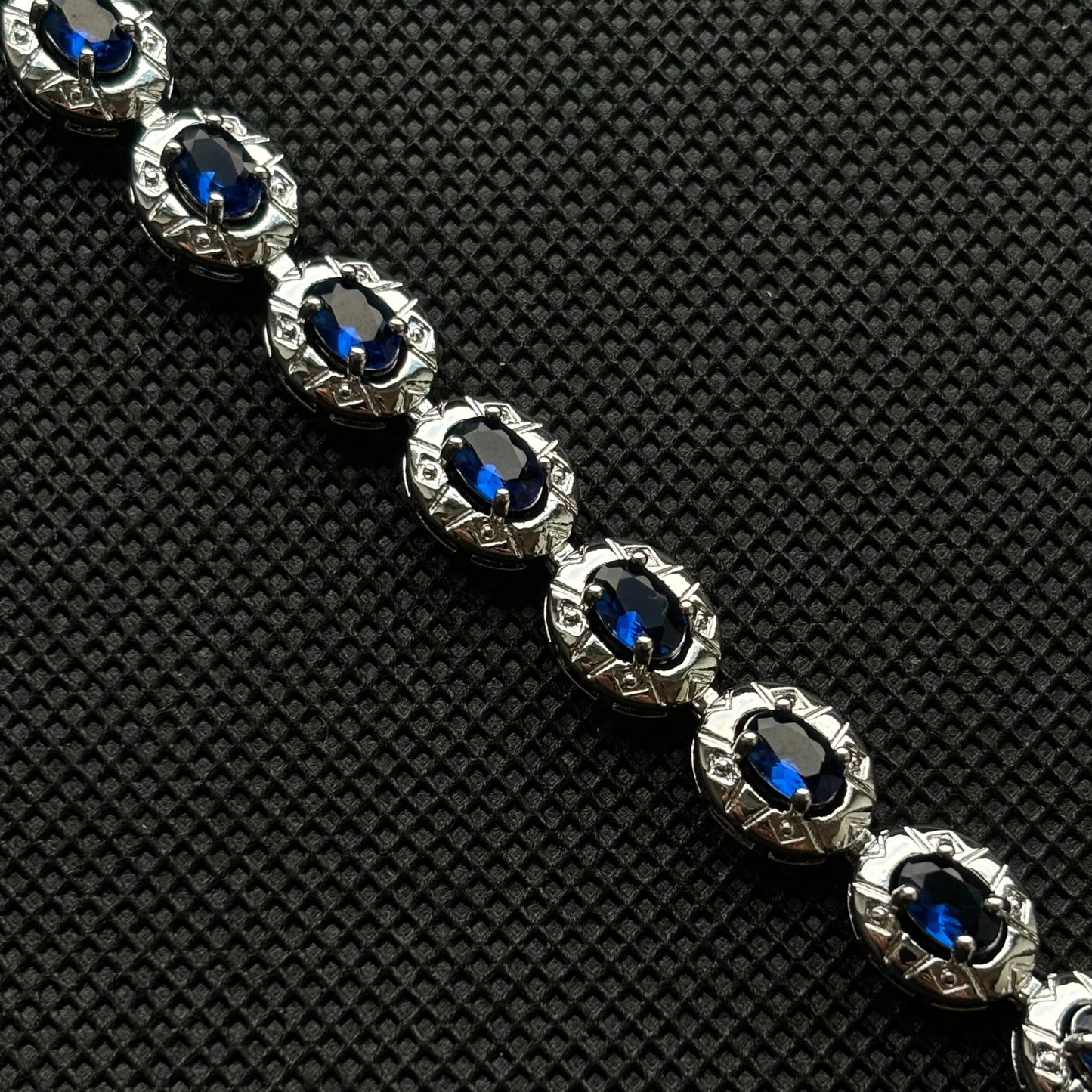 Sphere Bracelet (Silver)