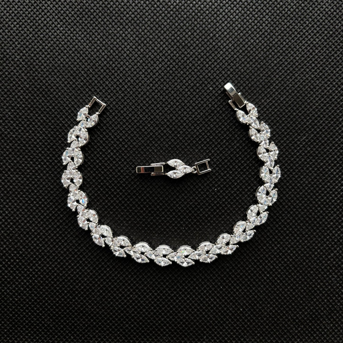 Triple Crystal Bracelet (Silver)